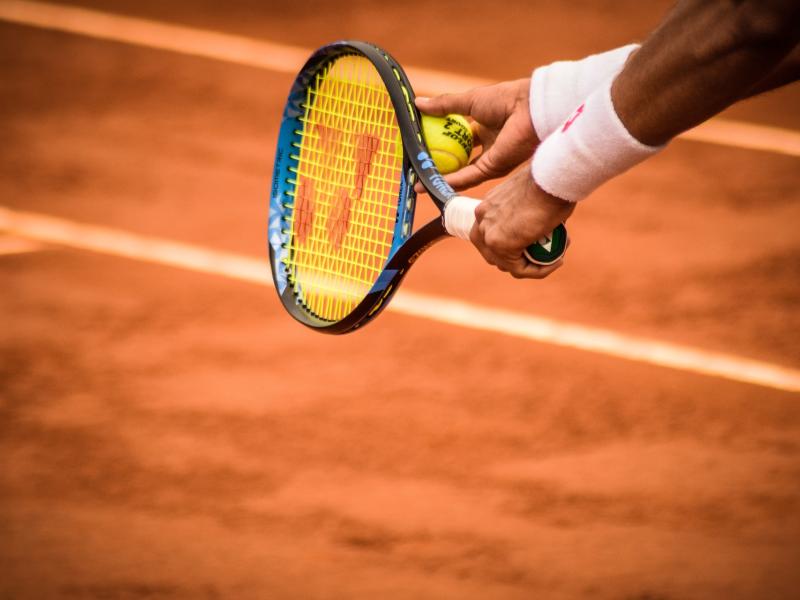 Terrain de tennis